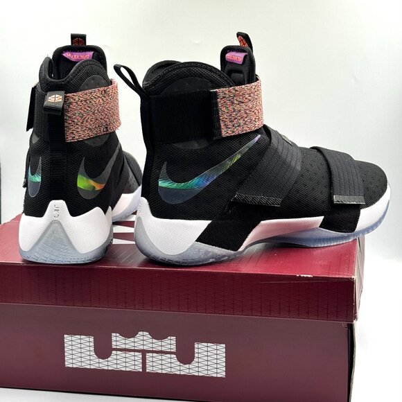 Nike LeBron Soldier 10 'Iridescent' - Picture 1 of 15